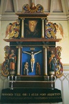 Delar av altaruppsatsen i Sjogerstads kyrka är från 1675. Negnr 02/154:10:jpg