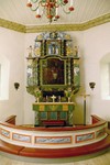 Lerdala kyrka, altaret med altarring samt altaruppsats från 1700-talet. Neg nr 02/130:02.jpg