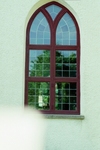 Exteriör av Bergs kyrka med långhusfönster.  Neg nr 02/128:07.jpg