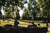 Kinne-Vedums kyrkogård. Neg.nr 03/208:19.jpg