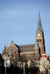 Kyrkan sedd från Rosvikstorg