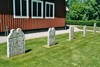 Gravstenar från 1600-talet på Fiskebäcks kyrkogård. Neg.nr. 04/166:06. JPG.