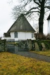 Östra ingången till Norra Unnaryds kyrkogård. Neg.nr. B963_056:22. JPG. 