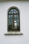 Långhusfönster i Berga kyrka. Neg.nr 04/273:13.jpg