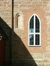 Rogslösa kyrka, olika fönstertyper i söder.