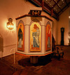 Predikstolen är den tredje i ordningen sedan kyrkan invigdes. Den nuvarande är från 1989 och har målningar av Erland Forsberg.