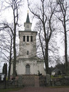 Lönneberga kyrka från öster.