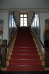 Skara rådhus, trappa till övervåningen.