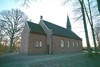 Sperlingsholms kyrka sedd från nordost.
