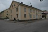 Brantenbergska huset, i hörnet av Rålinsgatan (fd.Plantagegatan) till vänster, och Hamngatan till höger.