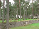 Begravningsplatsen sedd från sydväst.