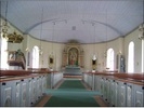 Kyrkorummet karaktäriseras idag av Jerk Altons restaurering
som från 1980-talet som resulterade i en tämligen kulört
interiör.