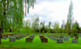 Inom Ekeberga kyrkogård finns ett flertal olika gravvårdstyper i de olika
kvarteren. Kvarter H