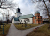 SAK08208 Tensta, 3:18, Bussenhusv, Foto fr SO, 2000-04-10, JST

I östra Tensta finns Spånga kyrka med kyrkogård.










