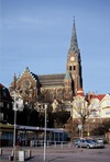 Kyrkan sedd från Rosvikstorg