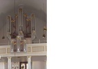 Boda kyrka, interiör, kyrkorummet. Orgelläktaren i söder. 

Kyrkans nuvarande orgel byggdes 1963 av Olof Hammarbergs orgelbyggeri. Fasaden efter den tidigare Åkerman – orgeln från 1874 har dock sparats.  
Digitalfoto Rolf Hammarskiöld

