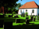 Tannåkers kyrka uppfördes 1794 och ersatte en medeltida träkyrka som stod på samma plats.