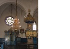Predikstolen är placerad invid norra valvpelaren närmast koret. Den tillhör kyrkorummets ursprungliga inredning, färdigställdes 1654 av Norrköpingssnickaren Jöns Gustavsson och tyske bildhuggaren Evert Friis. Placering och färgsättning har dock förändrats påtagligt vid två tillfällen. Dagens blågröna färg, lagd på spackelgrund, är som så mycket annat uttryck för 1903-06 års omgestaltning. Förgyllningen är mycket rikare än den ursprungliga.