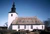 Segerstads kyrka från söder.