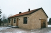Ekonomibyggnad nordväst om Gösslunda kyrkogård. Neg.nr 03/116:23
