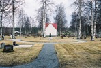 Rätans kyrkogård med gravkapell, fasad mot söder. 

Kyrkan inventerades mellan 2004-2005 av Martin Lagergren & Emelie Petersson, bebyggelseantikvarier från Jämtlands läns museum, de var även fotografer till bilderna. 
