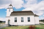 Storsjö kyrka, fasad mot söder. 


Martin Lagergren  & Emelie Petersson, bebyggelseantikvarier vid Jämtlands läns museum inventerade några  kyrkor i Härnösand stift mellan 2004-2005, bland annat Storsjö kyrka, de är också fotografer till bilderna. 