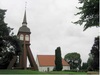 Ljungarums kyrka och klockstapel.