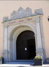 Portal Kristine kyrka. Bland kyrkans äldre element är västportalen ursprunglig kyrkans uppförande