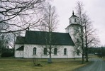 Fjällsjö kyrka med omgivande kyrkogård, vy från väster.

Bilderna är tagna av Isa Lindkvist & Christina Persson från Jämtlands läns museum i samband med inventeringen, 2005-2006. 