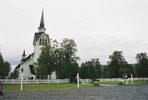 Duveds kyrka med omgivande kyrkogård, vy från väst. 

Bilderna är tagna av Martin Lagergren & Emelie Petersson, bebyggelseantikvarier vid Jämtlands läns museum, i samband med inventeringen, 2004-2005.