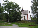 Ytterlännäs gamla kyrka med omgivande kyrkotomt, vy från sydöst. 