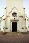 Östra Tunhems kyrka exteriör västportal. Negnr 01/265:20