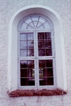 Jäla kyrka exteriör fönster sydfasad. Negnr 01/267:30a