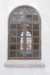 Högstena kyrka exteriör fönster
