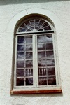 Trävattna kyrka exteriör fönster. Negnr 01/269:23a