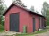 Nyskoga kyrkogård, ekonomibyggnad från sv.