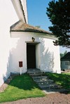 Västra Ämterviks kyrka, absid från söder.