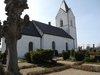 Särslövs kyrka och kyrkogård.