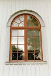 Väne-Ryrs kyrka, fönster i exteriören.
