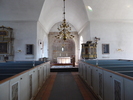 Kyrkorummet sett mot koret i öster