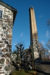 Den ursprungliga skorstenen uppfördes troligen 1860 när ångmaskinen installerades i pannhuset.