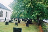 Del av begravningsplatsen söder om Ambjörnarps kyrka, från V.