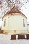 Koret, Månstads kyrka från öster.

