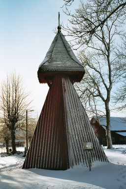 Klockstapel vid Södra Björke kyrka. Neg.nr. B961_034:07. JPG. 