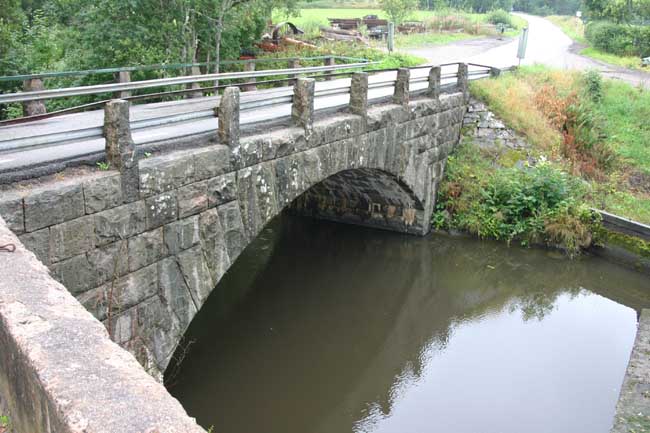Stenvalvsbron över Visslaån