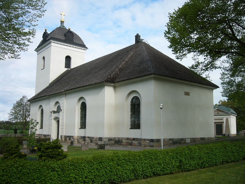 Tåby kyrka från sydöst