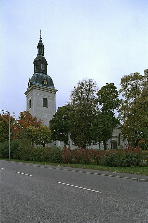 Västra Vingåkers kyrka från sydöst