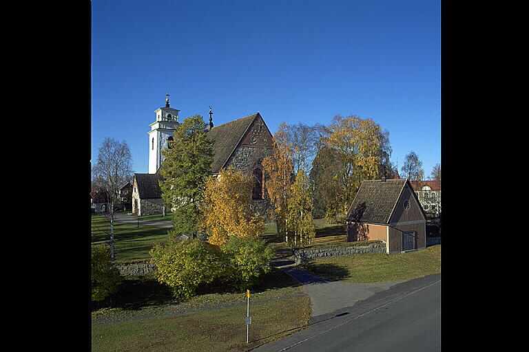 Nederluleå kyrka från sydöst