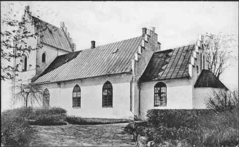 Sörby kyrka mot sydväst