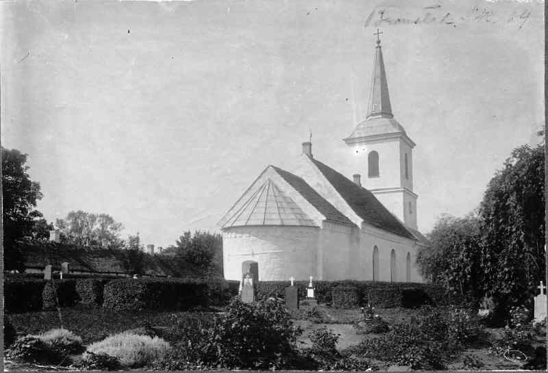 Brandstads kyrka mot nordöst